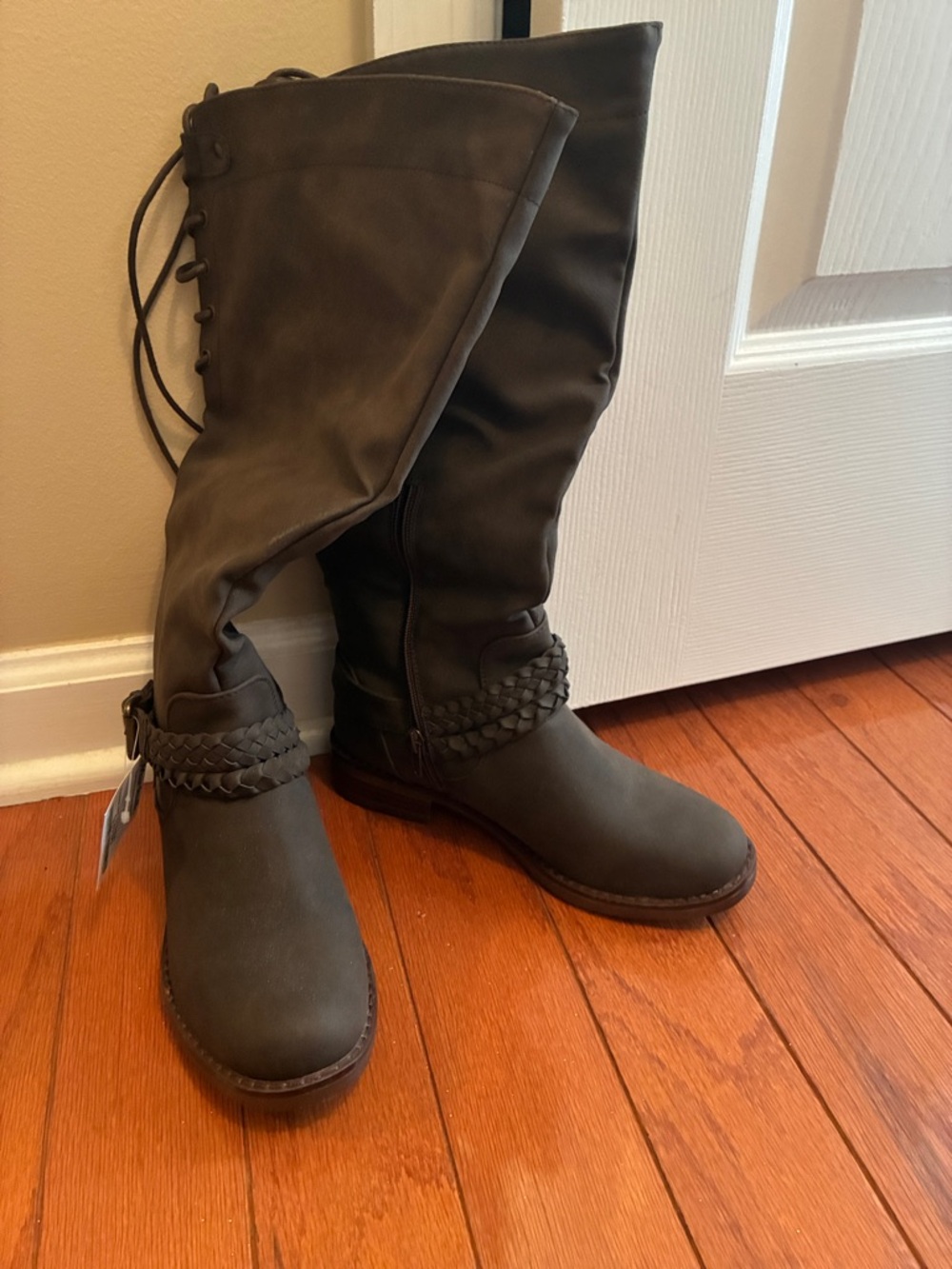 NWT Women's Tall Braided Strap Boots - Gray